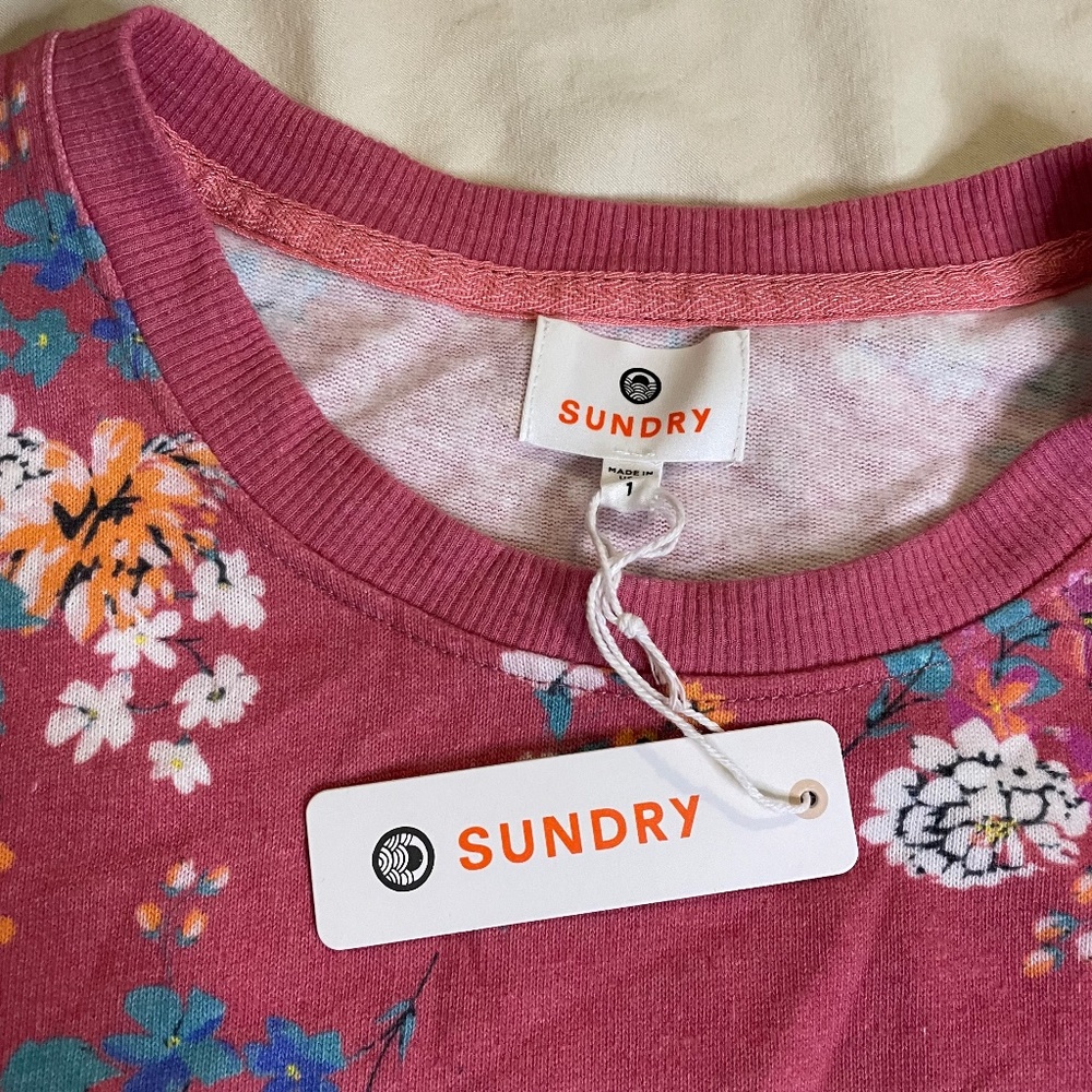 Sundry - Picture 2 of 4
